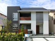 �V�A�[�Y�z�[���̓����E�]���E�]��